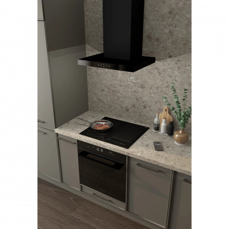 ONYX_600_GLASS_BLACK_S_kitchen02